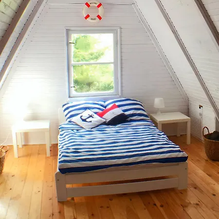 Sea House For 6 People